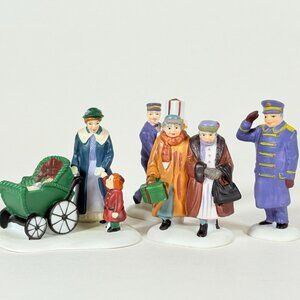 Dept 56 Heritage Village Accessories Busy Sidewalks Set Of 4 #55352 Vintage